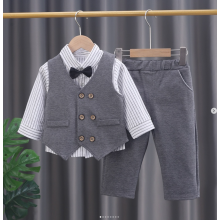 Костюм с жилеткой